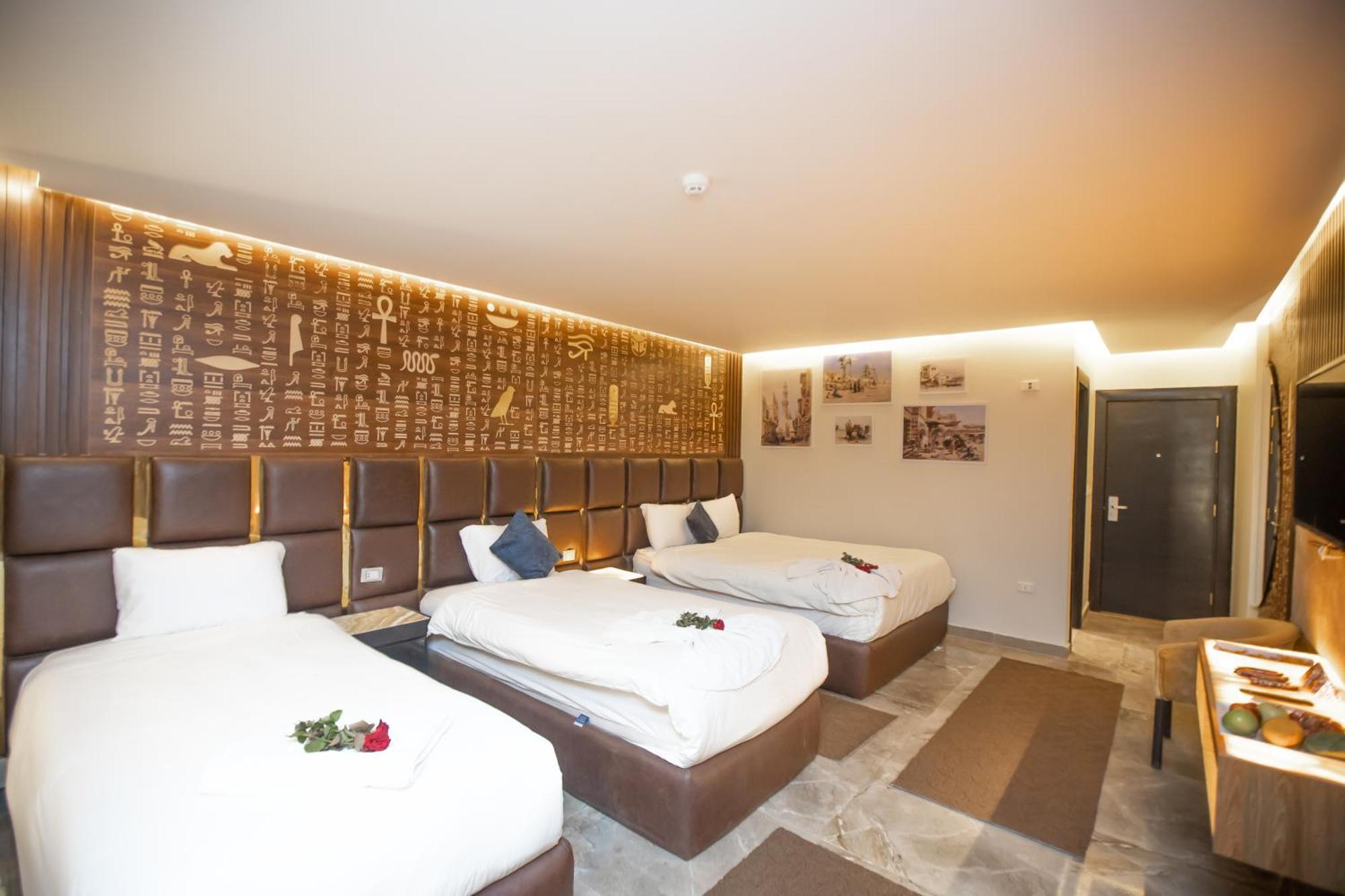 Hotel Giza 3*